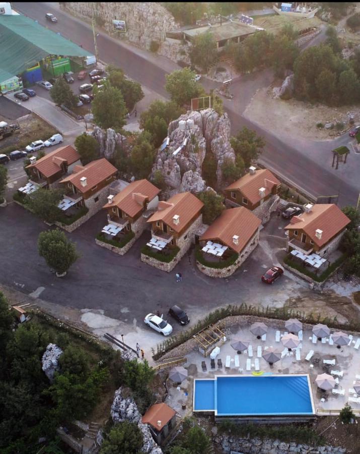 Villars Mayrūbā Kültér fotó